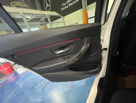 BMW F30 3시리즈 DMX 비노출 아크릴 실내엠비언트무드등 시공전문업체 테크니컬게러지 (파주일산김포인천서울) / 김포,일산,고양