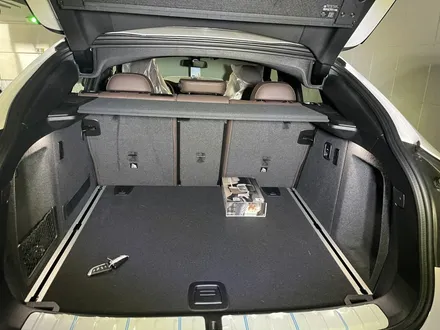 BMW X4 목동 전시장 신차 검수 + 썬팅  마포구 제이튠 / 서울 마포구 서교동