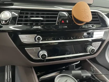 BMW 6gt 피아노블랙 하이그로시 실내 PPF 마포구 제이튠 / 서울 마포구 서교동