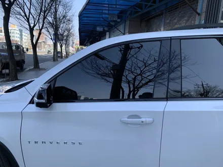 쉐보레 트레버스 아마테라스 HN + 아이나비 Z3000 블랙박스 시공 / 서울 마포구 서교동
