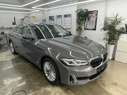 BMW 530i 출장신차검수 + 신차패키지(썬팅, PPF, 세라믹코팅) / 서울 마포구 서교동