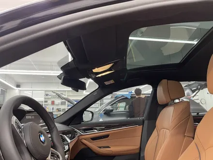 BMW 520i 솔라가드 새턴 썬팅 블랙박스 보조배터리(마포 은평 용산 영등포 김포 강서) / 서울 마포구 서교동