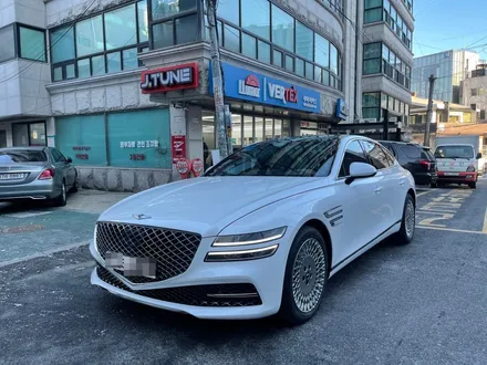 제네시스 G80 어항썬팅 루마 버텍스 900/700 / 서울 마포구 서교동