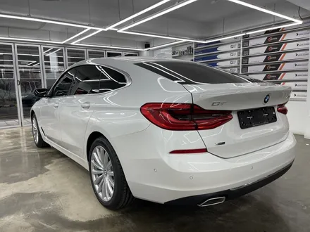 BMW 6gt 신차검수 + 신차패키지(썬팅, 블랙박스, 보조배터리) 서울 마포 / 서울 마포구 서교동