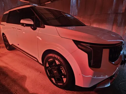 카니발 하이브리드 출고, 최상급 썬팅(레인보우 레전드 그레이스) / 평택시 칠괴동
