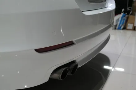 평택랩핑 천안랩핑 / BMW520D 에이버리 유광화이트 전체랩핑 / 평택시 칠괴동