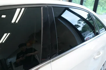 아우디실내랩핑 아우디A4 도어몰딩랩핑 및 필러랩핑 / 평택시 칠괴동
