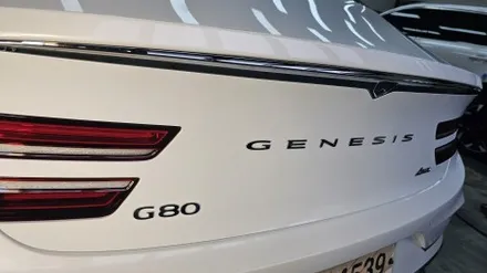 평택 제네시스 G80 유우니 화이트 차량에 반사썬팅 브이쿨 VR 썬팅 시공 했습니다. / 평택 삼남로