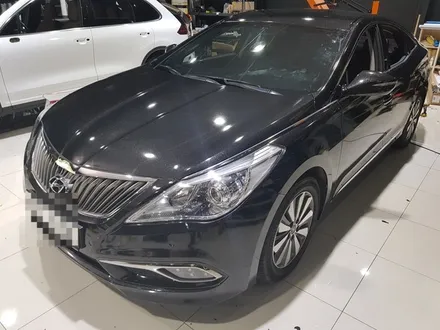 그랜져HG 전체랩핑 3M 1080 갤럭시블랙 / 평택랩핑 오산랩핑 텐토르 평택텐토르 텐토르평택 / 평택시 칠괴동