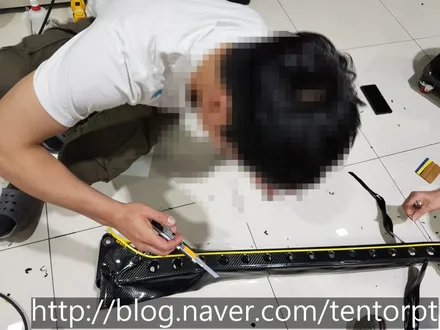 K5 스트럿바 리얼카본부분랩핑 / 평택텐토르 텐토르평택 텐토르 평택랩핑 안성랩핑 천안랩핑 아산랩핑 당진랩핑 오산랩핑  공도랩핑 / 평택시 칠괴동