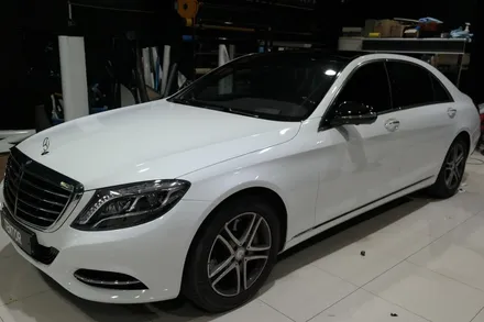 평택랩핑 벤츠S400 에이버리 유광화이트 전체랩핑 시공 / 평택시 칠괴동