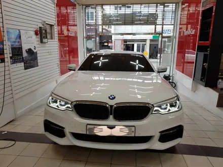 BMW 520D  틴트어카 신차패키지작업.틴팅.유리막.블랙박스.하이패스.PPF필름 등 / 부산 강서, 김해, 창원