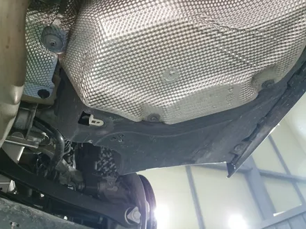 BMW 530D 투명언더코팅 . 쓰리원샷 투명랩핑 언더코팅 / 부산 강서, 김해, 창원