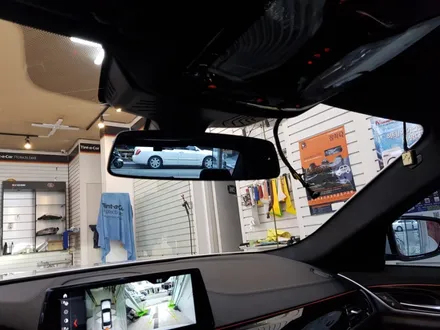 BMW 520D  틴트어카 신차패키지작업.틴팅.유리막.블랙박스.하이패스.PPF필름 등 / 부산 강서, 김해, 창원