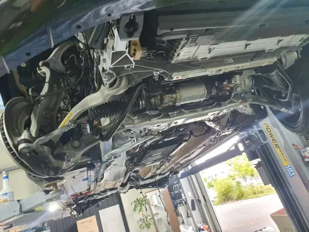 BMW 530D 투명언더코팅 . 쓰리원샷 투명랩핑 언더코팅 / 부산 강서, 김해, 창원