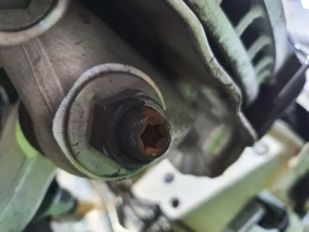 BMW  520i  쓰리원샷 투명언더코팅 (부산 투명언더코팅), 기능성 엔진룸코팅 / 부산 강서, 김해, 창원