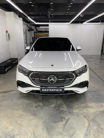 벤츠 E300 오벨 고광택 유광 블랙 크롬죽이기 / 크롬딜리트 / 블랙팩 랩핑 시공 (고양시 덕양구 삼송 원흥 일산) / 고양시 덕양구 삼송동