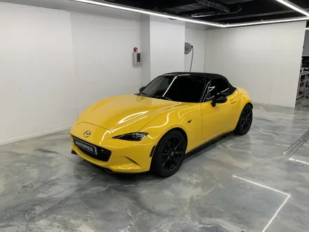 [MASTERPIECE] 마쯔다 MX5 에이버리 유광 다크 옐로우 전체 랩핑 + 실내 랩핑 시공 (고양시 덕양구 삼송 원흥 일산) / 고양,일산,김포,파주