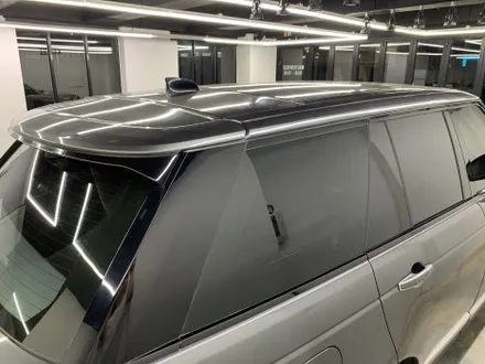 랜드로버 레인지로버 보그 고광택 유광 화이트 전체 랩핑 + 3M 2080 유광 블랙 크롬죽이기 / 크롬딜리트 / 블랙팩 시공 (고양시 덕양구 삼송 원흥 일산) / 고양시 덕양구 삼송동