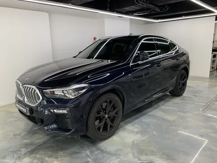 [MASTERPIECE] BMW X6 에이버리 사틴(반무광) 실버 메탈릭 전체 랩핑+3M 2080 유광블랙 포인트+크롬죽이기+그릴,휠캡 교체 시공 (고양시 덕양구 삼송 원흥 일산) / 고양,일산,김포,파주