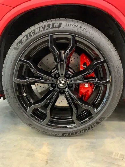 [MASTERPIECE] BMW X3M 비닐프로그 프리즈매틱 레드 전체 랩핑 + 캘리퍼 도색 + 바디킷 장착 시공 (고양시 덕양구 삼송 원흥 일산) / 고양,일산,김포,파주