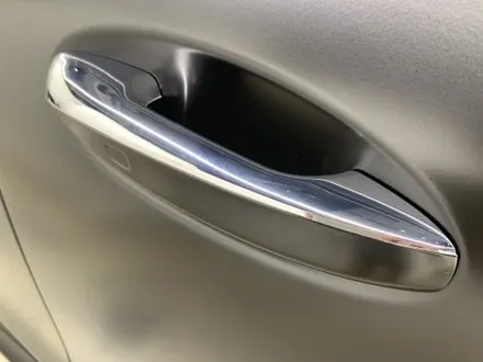 벤츠 CLS 400d 에이버리 반무광(사틴) 블랙 전체 랩핑 시공 (고양시 덕양구 삼송 원흥 일산) / 고양시 덕양구 삼송동