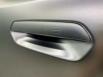 BMW M2 반무광(사틴) 실버 크롬 전체 랩핑 시공 (고양시 덕양구 삼송 원흥 일산) / 고양시 덕양구 삼송동