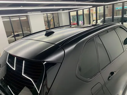 [MASTERPIECE] BMW X5 에이버리 사틴 (반무광) 블랙 전체 랩핑 +  레드 나파 가죽 시트 교체 시공 (고양시 덕양구 삼송 원흥 일산) / 고양,일산,김포,파주