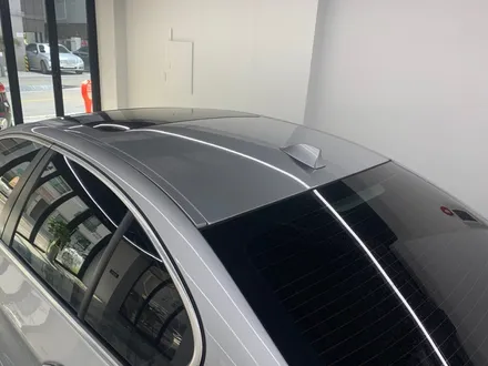 [MASTERPIECE] BMW 528I 에이버리 유광 화이트 전체 랩핑 + 루프 / 사이드미러 유광 블랙 랩핑 시공 / 고양,일산,김포,파주