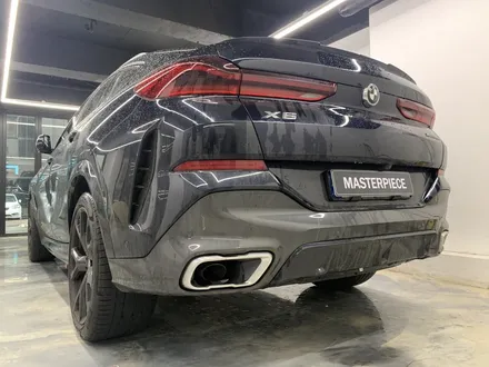 [MASTERPIECE] BMW X6 에이버리 사틴(반무광) 실버 메탈릭 전체 랩핑+3M 2080 유광블랙 포인트+크롬죽이기+그릴,휠캡 교체 시공 (고양시 덕양구 삼송 원흥 일산) / 고양,일산,김포,파주