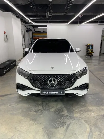 벤츠 E300 오벨 고광택 유광 블랙 크롬죽이기 / 크롬딜리트 / 블랙팩 랩핑 시공 (고양시 덕양구 삼송 원흥 일산) / 고양시 덕양구 삼송동