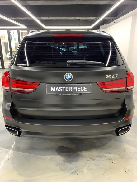 [MASTERPIECE] BMW X5 에이버리 사틴 (반무광) 블랙 전체 랩핑 +  레드 나파 가죽 시트 교체 시공 (고양시 덕양구 삼송 원흥 일산) / 고양,일산,김포,파주