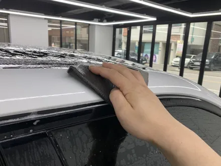 [MASTERPIECE] 디스커버리 스포츠 에이버리 블랙 컬러 PPF + 3M 2080 유광 블랙 블랙팩 + 그릴 도색 + 블랙 레터링 교체 시공 (고양시 덕양구 삼송 원흥 일산) / 고양,일산,김포,파주