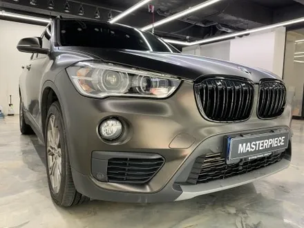 [MASTERPIECE] BMW X1 에이버리 반무광(사틴) 화이트 투톤 랩핑 시공 (고양시 덕양구 삼송 원흥 일산) / 고양,일산,김포,파주