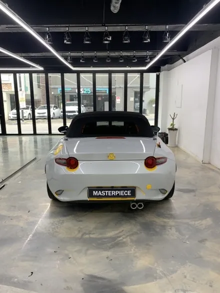 마쯔다 MX-5 고광택 썬플라워 옐로우 전체 랩핑 + 실내 랩핑 시공 (고양시 덕양구 삼송 원흥 일산) / 고양시 덕양구 삼송동