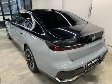 BMW 7시리즈 740i 오벨 산토리니 블랙 듀오톤 투톤 랩핑 시공 (고양시 덕양구 삼송 원흥 일산) / 고양시 덕양구 삼송동