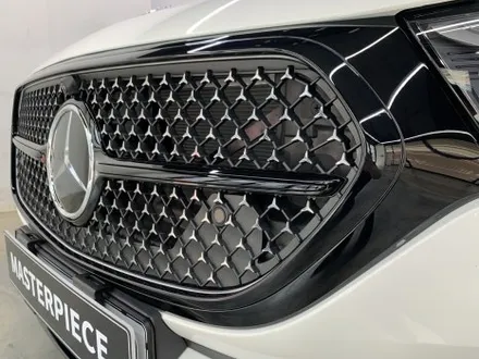 벤츠 E300 오벨 고광택 유광 블랙 크롬죽이기 / 크롬딜리트 / 블랙팩 랩핑 시공 (고양시 덕양구 삼송 원흥 일산) / 고양시 덕양구 삼송동