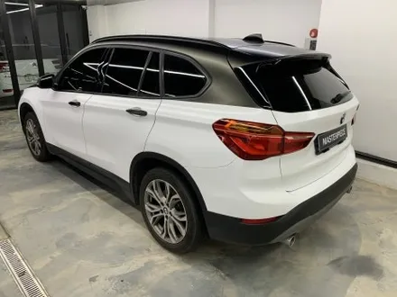 [MASTERPIECE] BMW X1 에이버리 반무광(사틴) 화이트 투톤 랩핑 시공 (고양시 덕양구 삼송 원흥 일산) / 고양,일산,김포,파주