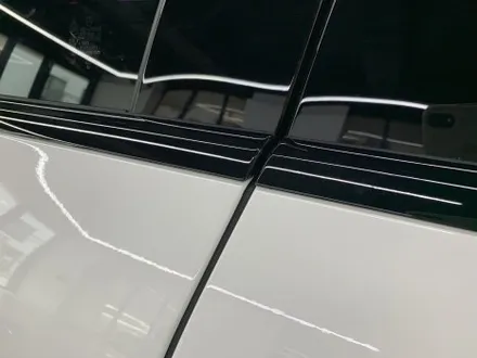 벤츠 E300 오벨 고광택 유광 블랙 크롬죽이기 / 크롬딜리트 / 블랙팩 랩핑 시공 (고양시 덕양구 삼송 원흥 일산) / 고양시 덕양구 삼송동