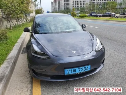 모델3리리프레쉬 미드나잇실버에 어울리는 세인트아모 아쿠아82 썬팅필름