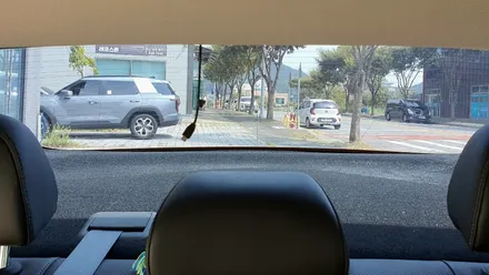 대전썬팅재시공/소나타DN8 후면 열선유리에 기포발생 해결!!
