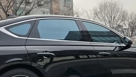 제네시스G80 비크블랙 / 글라스틴트 레이니블루 틴팅