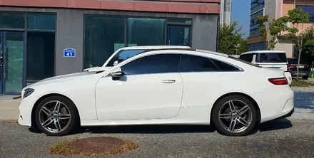 벤츠E220d쿠페(W213) 시인성 좋은 옵티멈CXT로 썬팅재시공