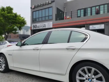 대전BMW5시리즈 썬팅재시공은  글라스틴트 반사필름 선셋으로