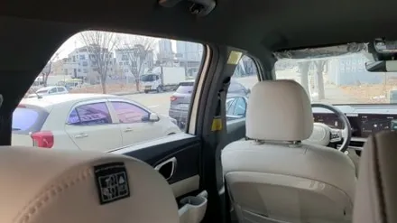 신차 쏘렌토하이브리드 글라스틴트 레이니블루 틴팅과 만도PX900 블랙박스 장착