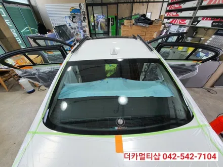 대전글라스틴트레이니블루 썬팅맛집 더카멀티샵 BMW520d(F10) 블루반사썬팅재시공