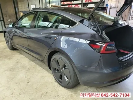 모델3리리프레쉬 미드나잇실버에 어울리는 세인트아모 아쿠아82 썬팅필름