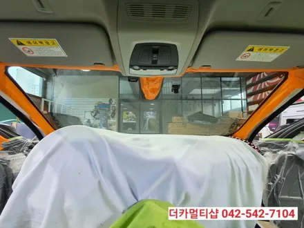 대전글라스틴트레이니블루 썬팅맛집 더카멀티샵 BMW520d(F10) 블루반사썬팅재시공