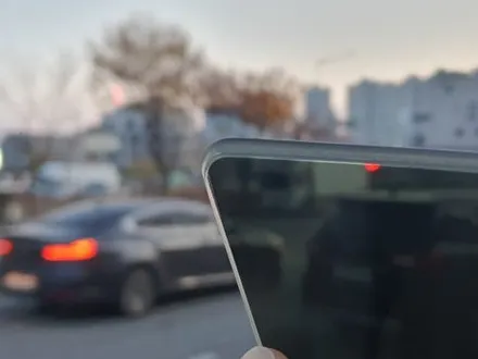 대전 모델Y RWD썬팅 /세인트아모 마스터시공점 90모터스