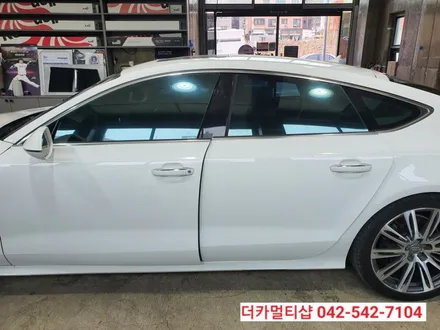 글라스틴트 레이니블루전문 더카멀티샵 아우디A7 썬팅재시공